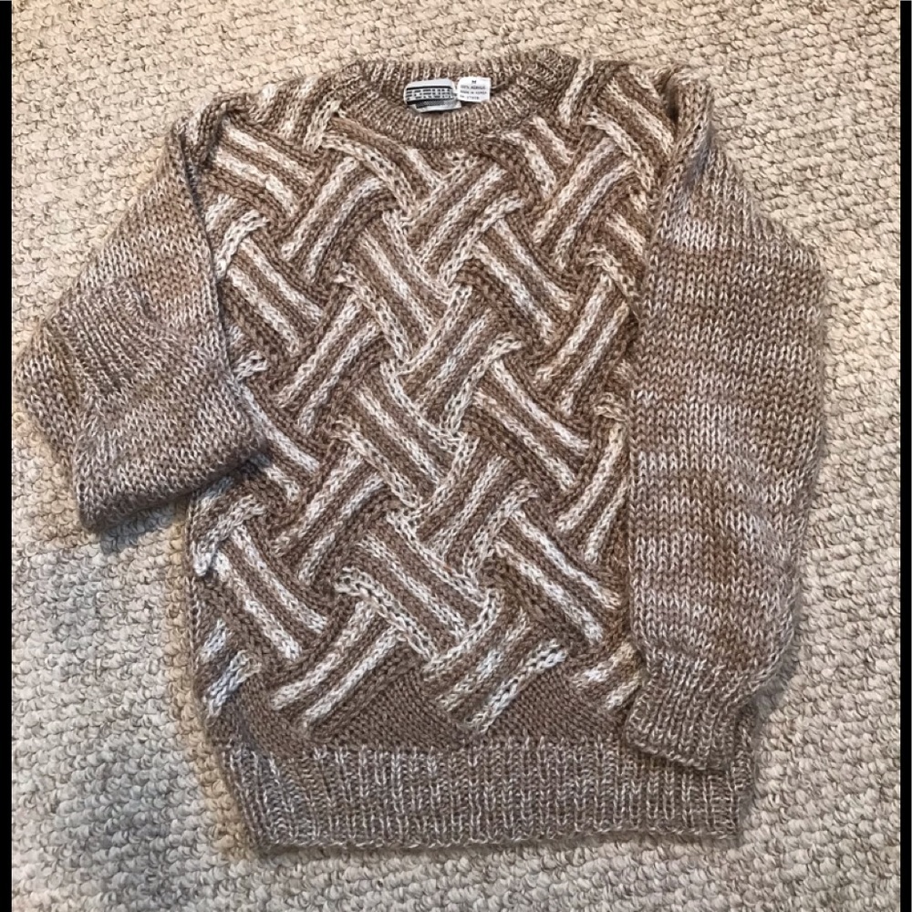 Forum Men’s Sweater Medium